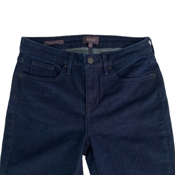 NYDJ Ami Skinny Jeans with Lift & Tuck Technology Size 2 (NEW) - Picture 4 of 7